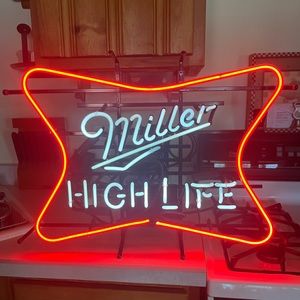 Miller High Life Neon